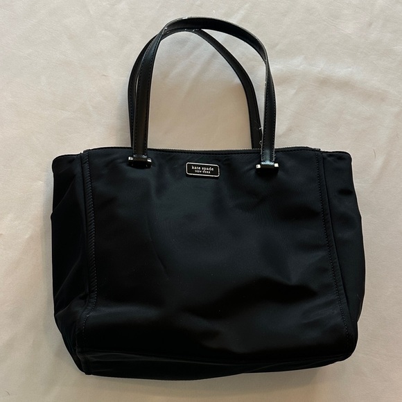 kate spade Handbags - Kate Spade Classic Black Tote